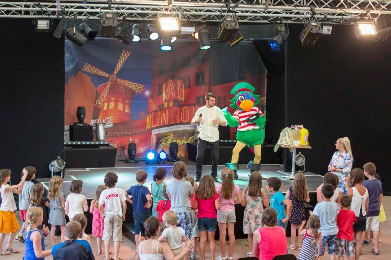 Camping Officiel Siblu Les Pierres Couchees Saint-Brevin-les-Pins Bagian luar foto