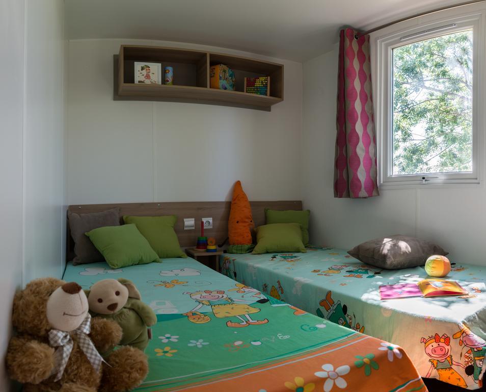 Camping Officiel Siblu Les Pierres Couchees Saint-Brevin-les-Pins Ruang foto